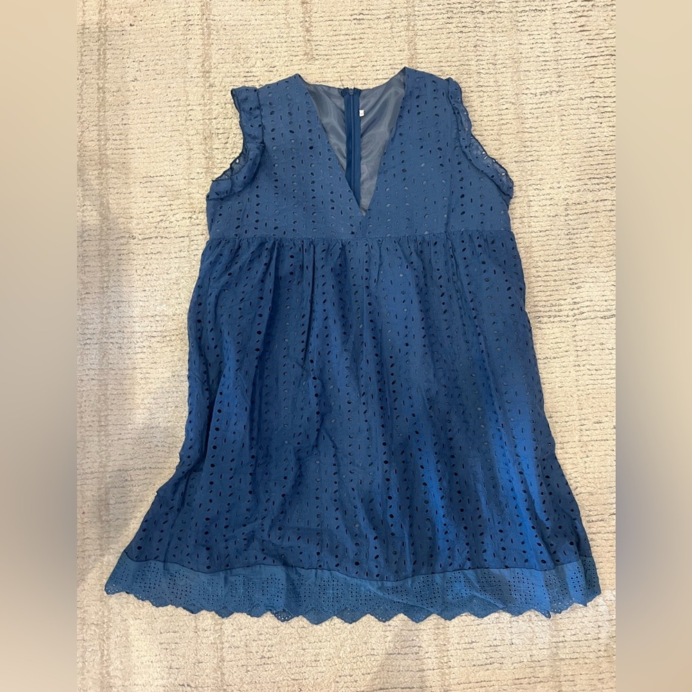 Blue dress
